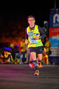 BIB: 211, 40676
                            <button type="button" onclick="openModal(21551761)" class="btn btn-primary btn-sm float-right btn-popup" data-toggle="modal" data-target=".modal-high-quality">
                        <i class="fas fa-shopping-cart"></i> Add to Cart
                    </button>
                                            <button type="button" onclick="isThisMe(21551761, true)" class="btn btn-success btn-sm float-right btn-popup btn-isme hidden" data-toggle="tooltip" data-placement="bottom" title="นี่คือรูปของคุณใช่ไหม คลิกที่นี่เพื่อเอาเข้าอัลบั้ม">
                        <i class="fas fa-plus"></i> Add to album
                    </button>
                    <button type="button" onclick="isThisMe(21551761, false)" class="btn btn-warning btn-sm float-right btn-popup btn-isnotme hidden">
                        <i class="fas fa-ban"></i> Remove from album
                    </button>